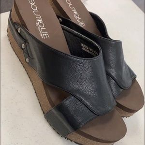 Boutique by Corkys shoes BRAND NEW AND NEVER WORN